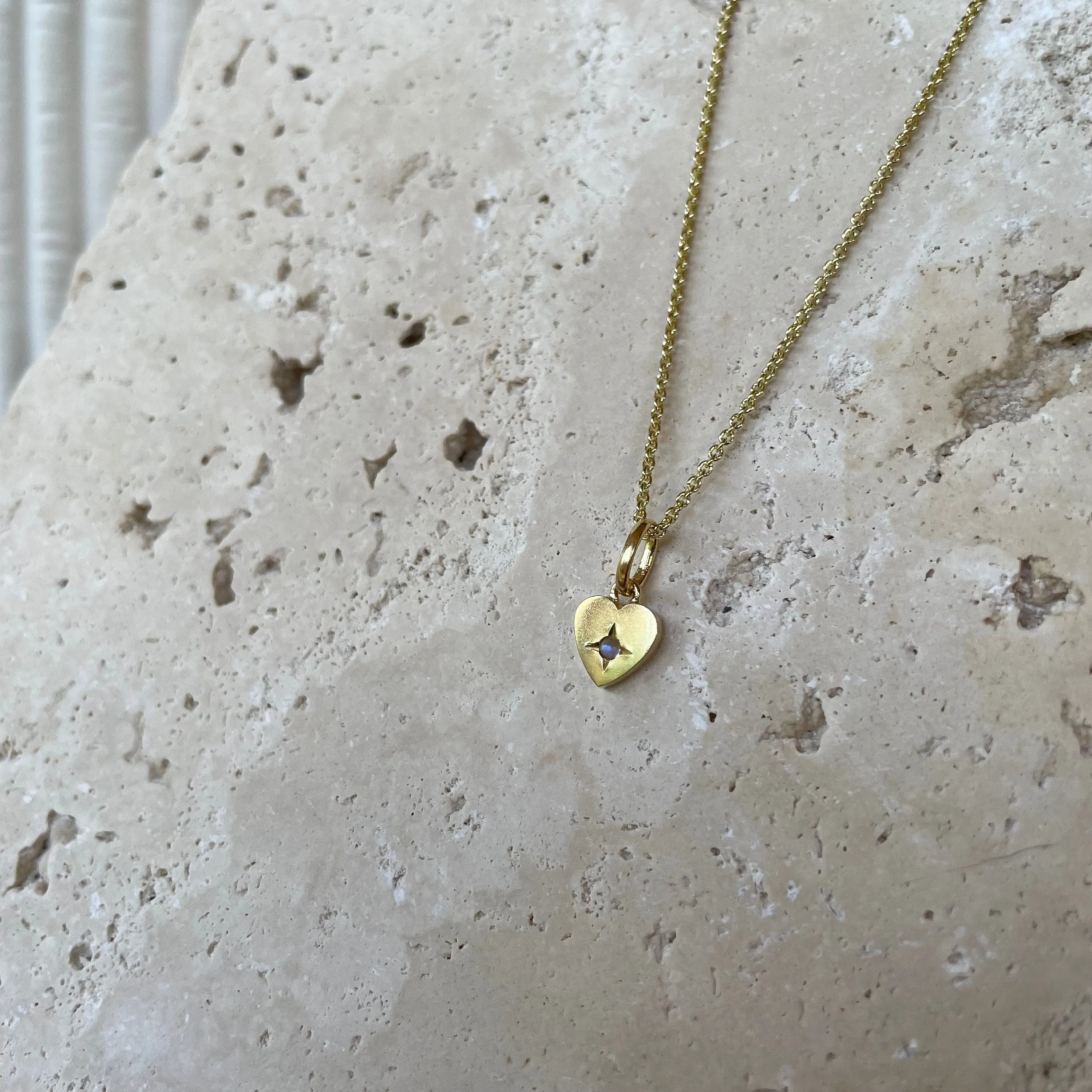 Amour Gold Tiny Heart Necklace