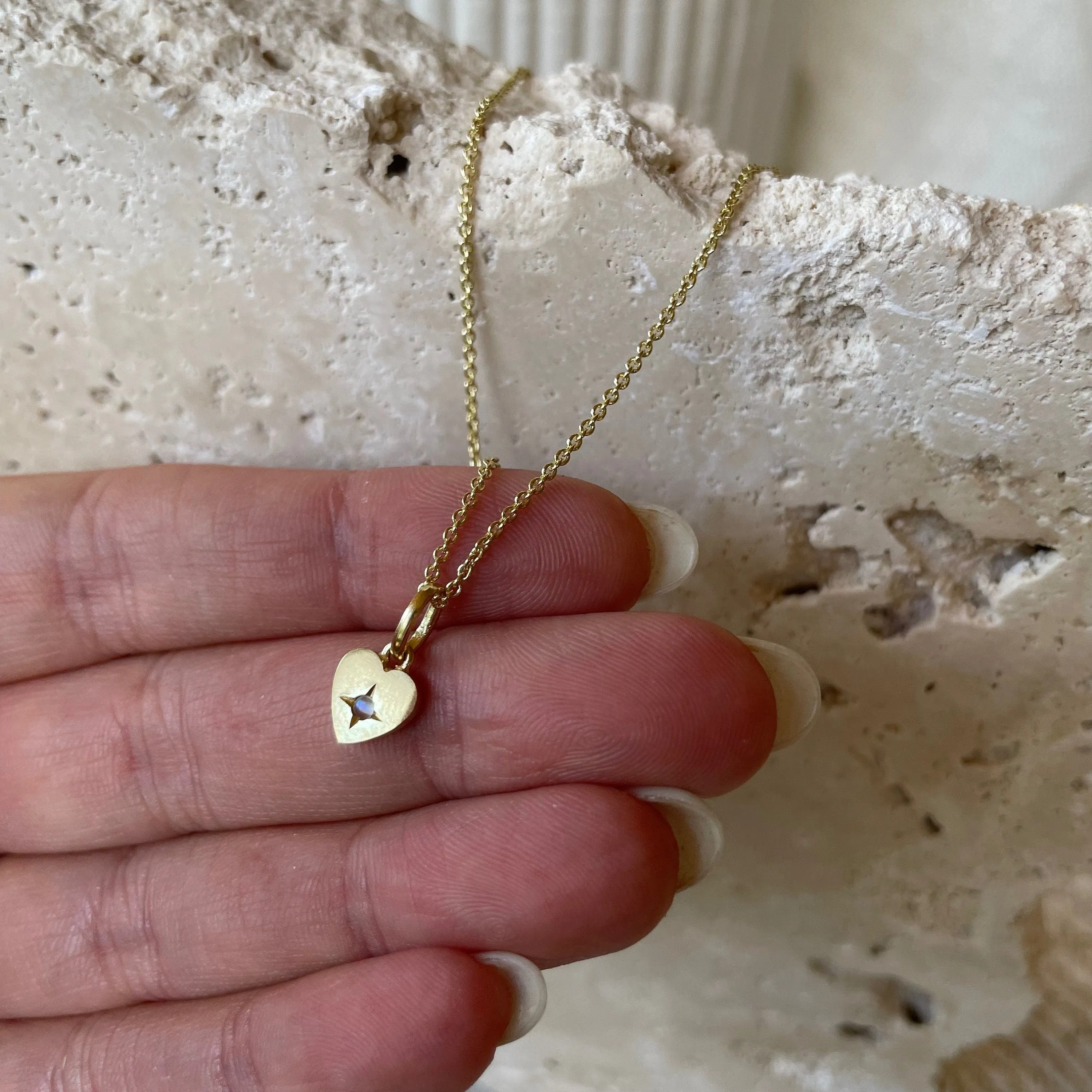 Amour Gold Tiny Heart Necklace