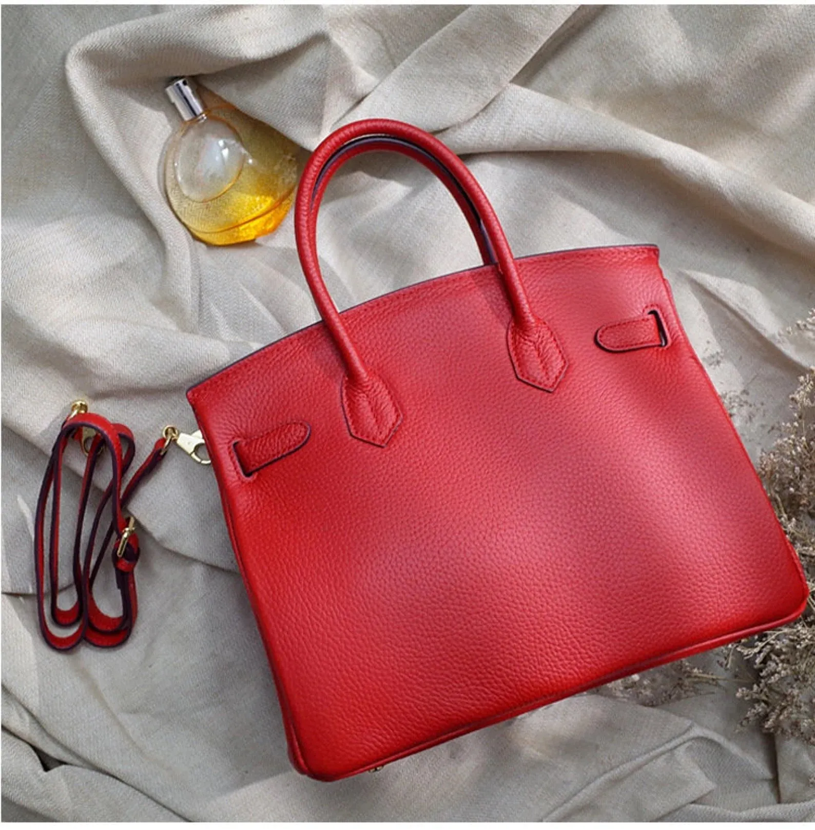 Classic Leather Shoulder Bag