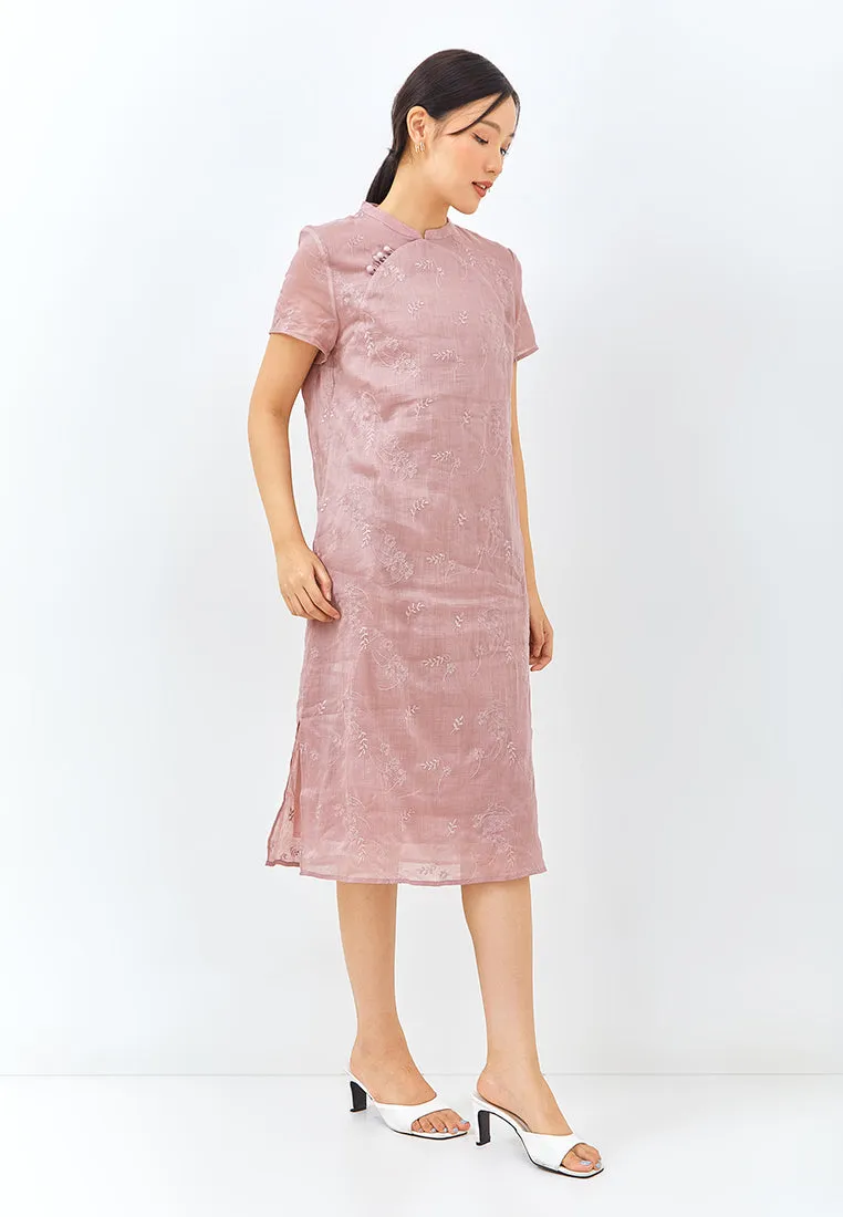 Floral Embroidered Cheongsam Dress