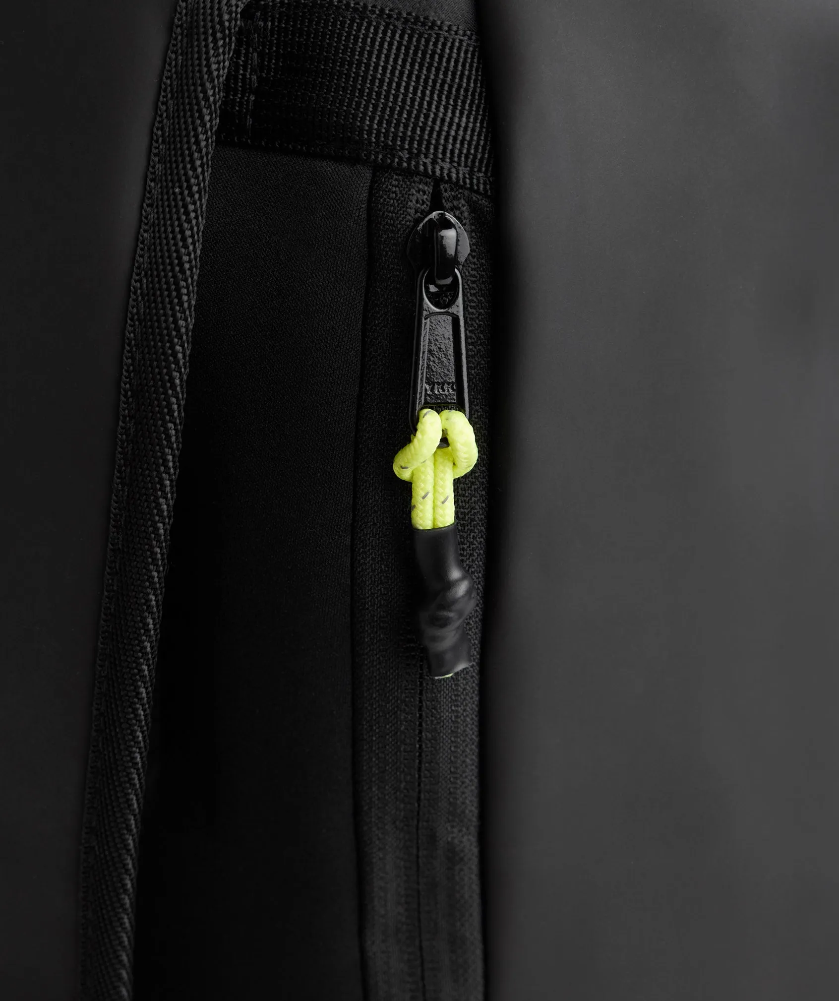 Gymshark Sleek Backpack - Black/Reactive Green