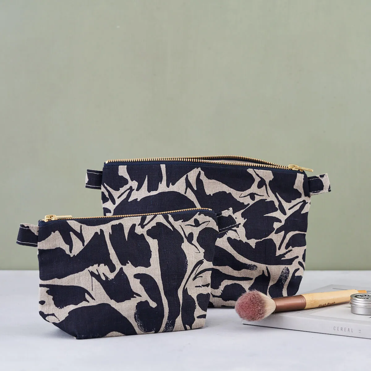 Large Wash Bag | Creatures Navy | Linen | by Blästa Henriët