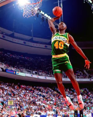 Shawn Kemp "Slam Dunk 1990" Seattle Supersonics Premium NBA Classic Poster Print - Photofile Inc.