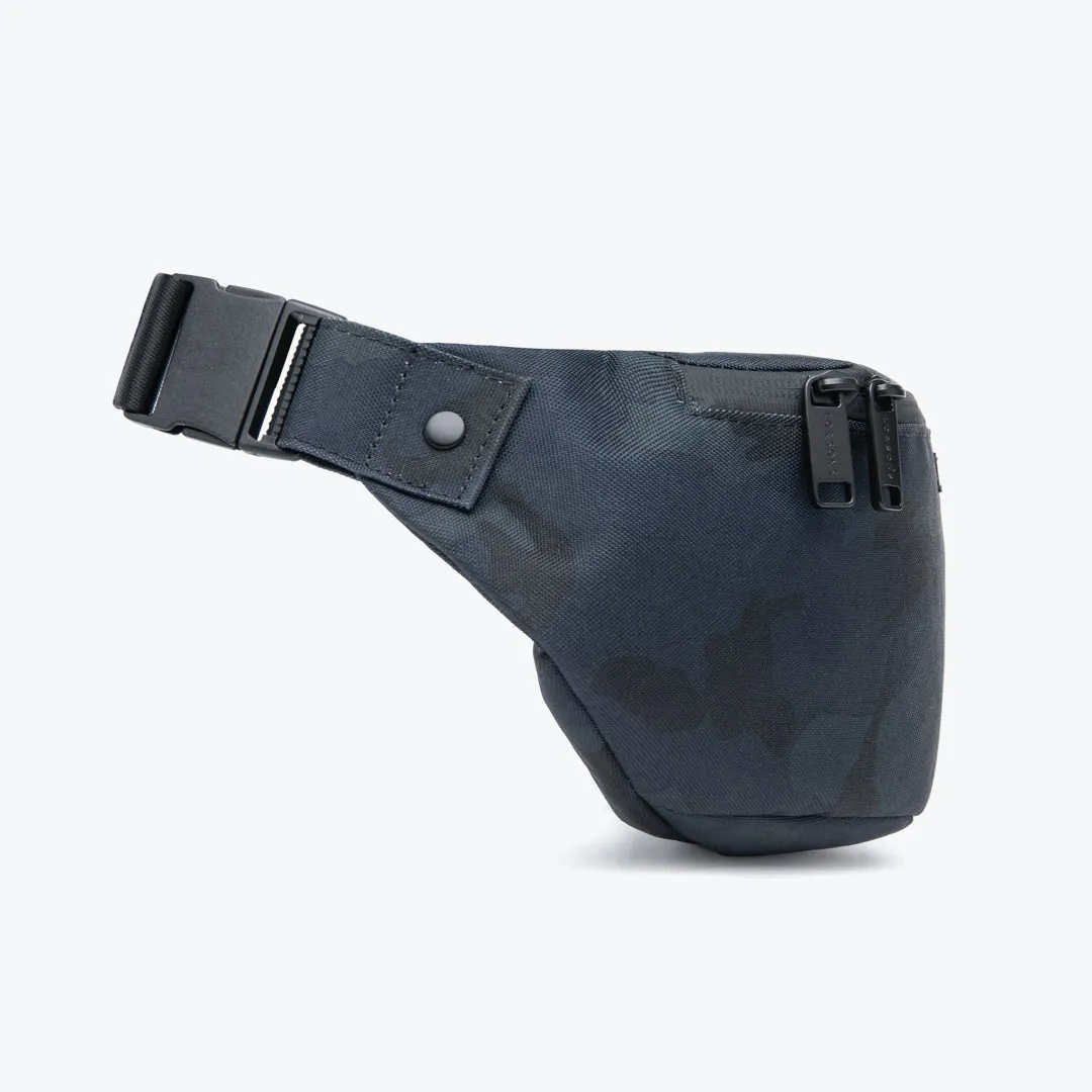 The Bond Classic - 600D Recycled Poly - Navy Camo / Black / Light Grey